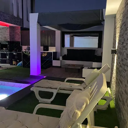 Moradiat4 Com Piscina * Arrentela